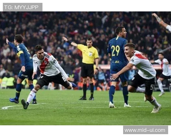 科尔多瓦中央与河床的激烈对决揭示阿根廷足球的魅力与竞争力 科尔多瓦中央与河床的激烈对决揭示阿根廷足球的魅力与竞争力